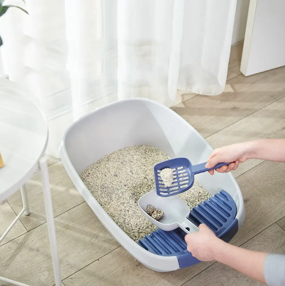 PL - Medium Cat Litter Tray With Scooper