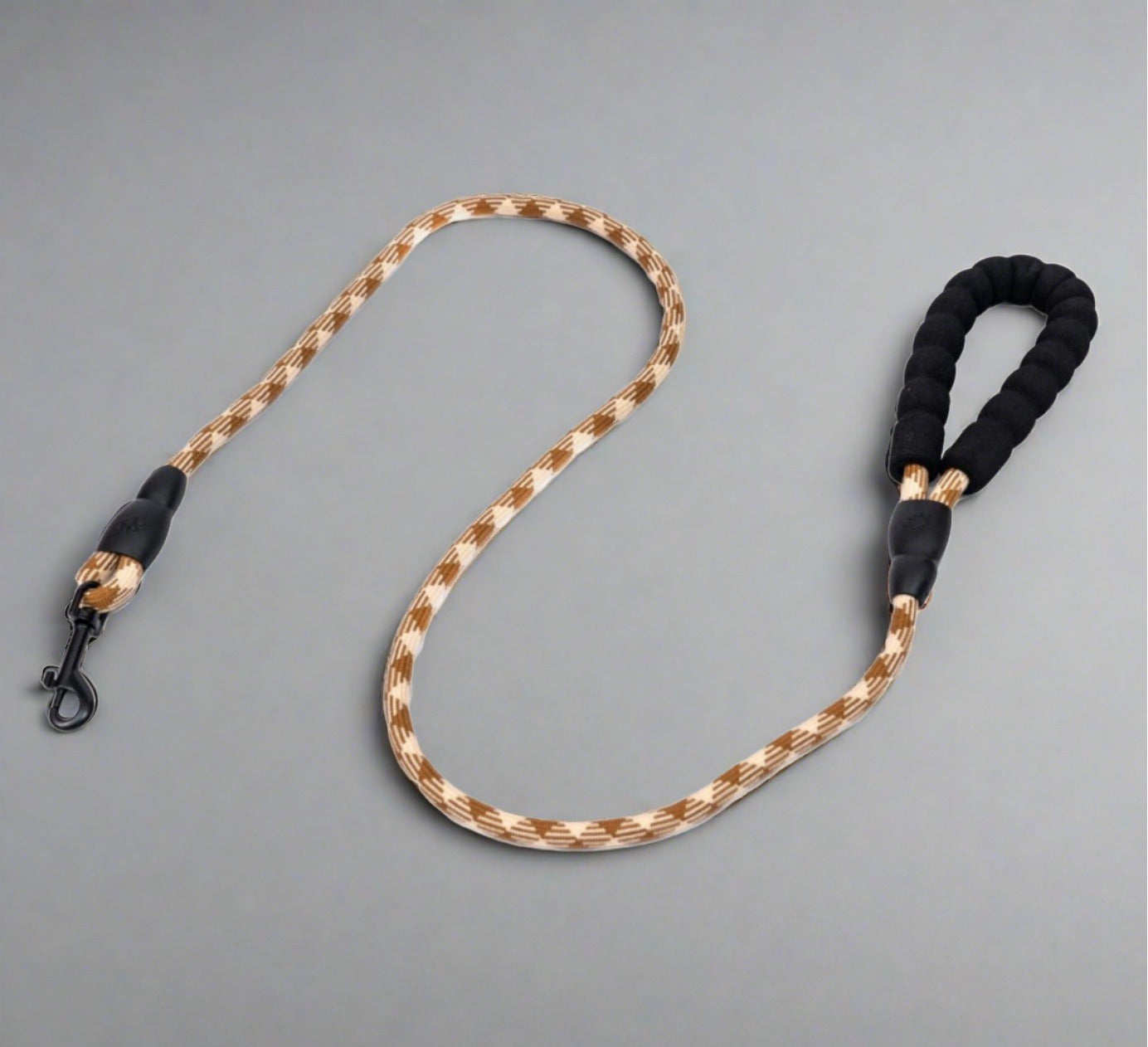 ComfortGrip Rope Leash: Gentle Grip, Durable Design for Medium & Large Dogs (120CM)